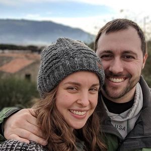 Meet your Posher, Maya